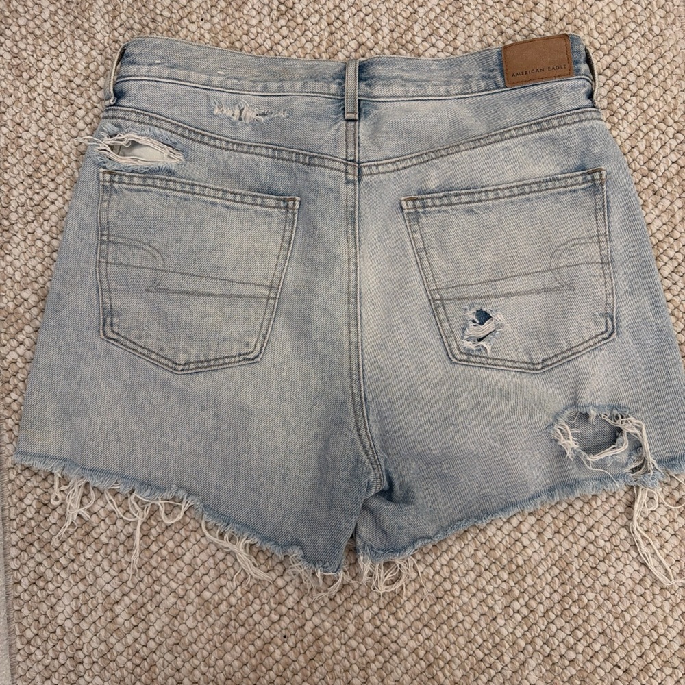 American Eagle Outfitters Light Blue Distressed Jean Shorts - Picture 2 of 6